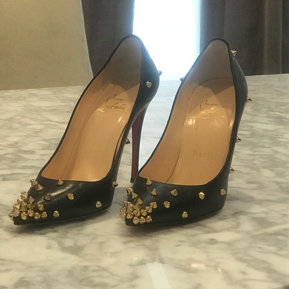 Louboutin - Picture 2 of 3